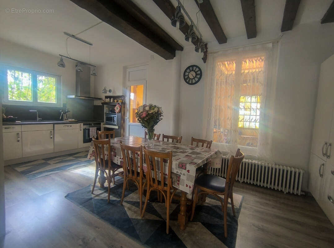 Maison 8 pièces + maison 3 pièces - photo 5