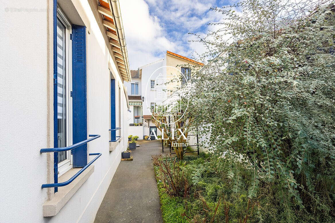 Maison à NANTERRE