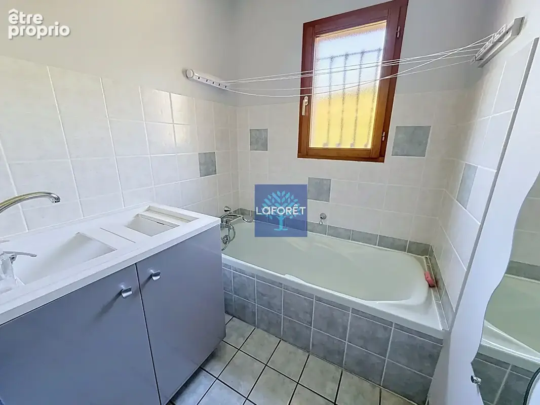 Maison Martignas Sur Jalle 8 pièces 165 m² - photo 7