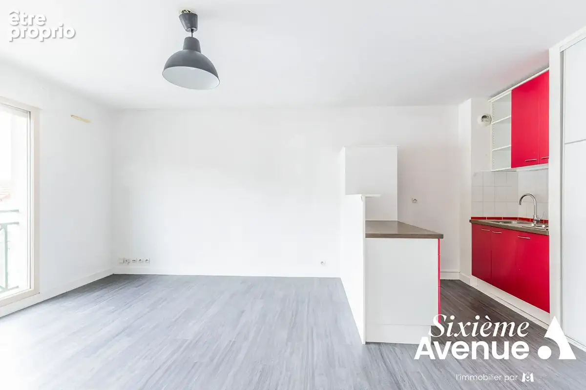Appartement deux pièces VENDU LOUÉ disposant d'un stationnement sécurisé. - photo 5