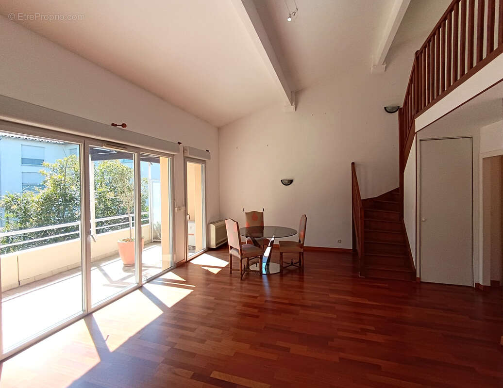 Appartement à CASTANET-TOLOSAN