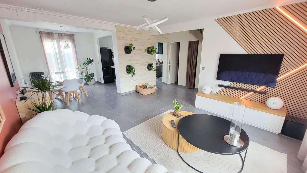 Maison à CHELLES