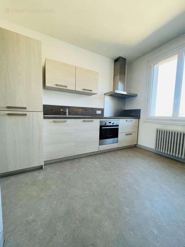 Appartement à ROMANS-SUR-ISERE