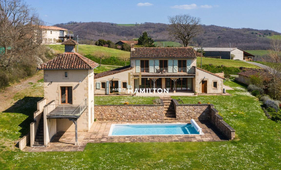 Maison à CORDES-SUR-CIEL