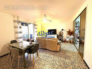 Appartement à SIX-FOURS-LES-PLAGES