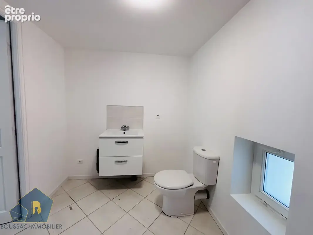 Maison 78 m² à Domeyrot  - photo 8