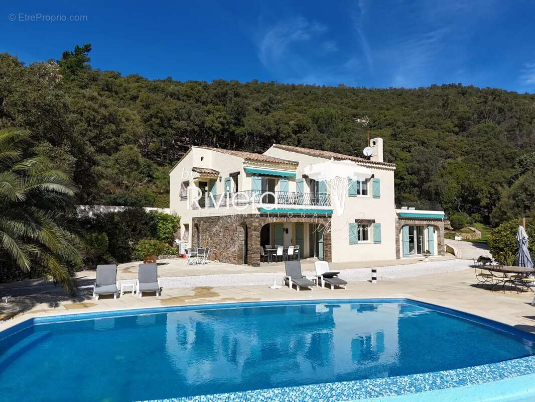 Maison à CAVALAIRE-SUR-MER