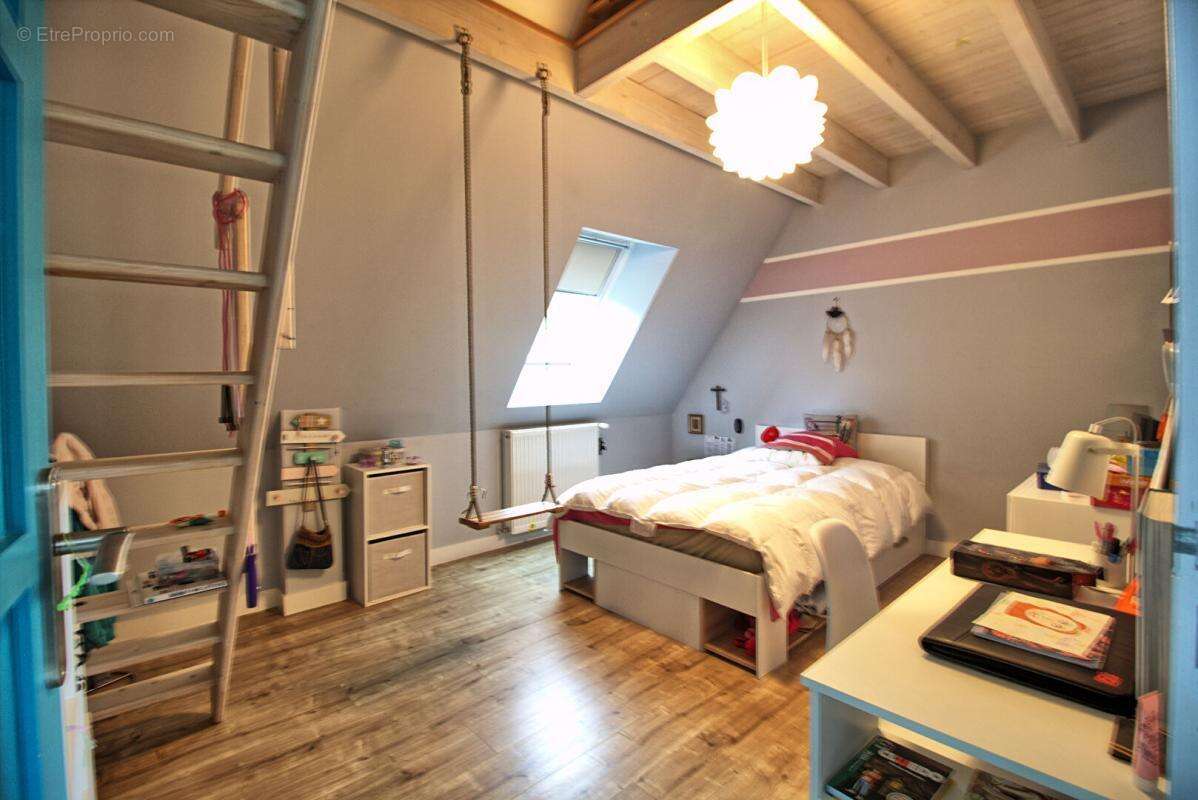 Maison à SAINT-SYLVAIN-D&#039;ANJOU