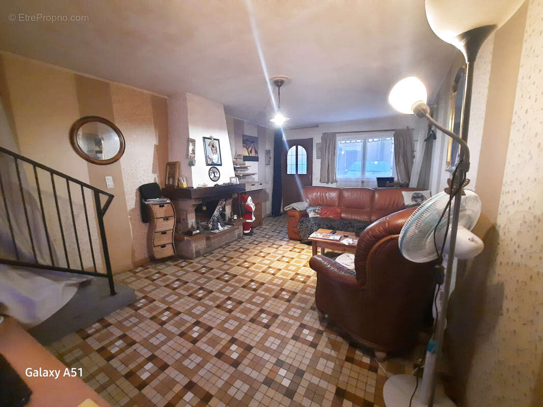 Maison à QUINCY-VOISINS