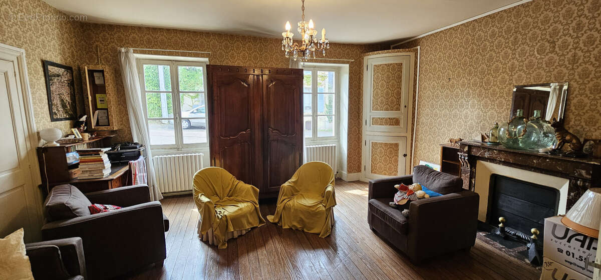 Maison à CLAMECY