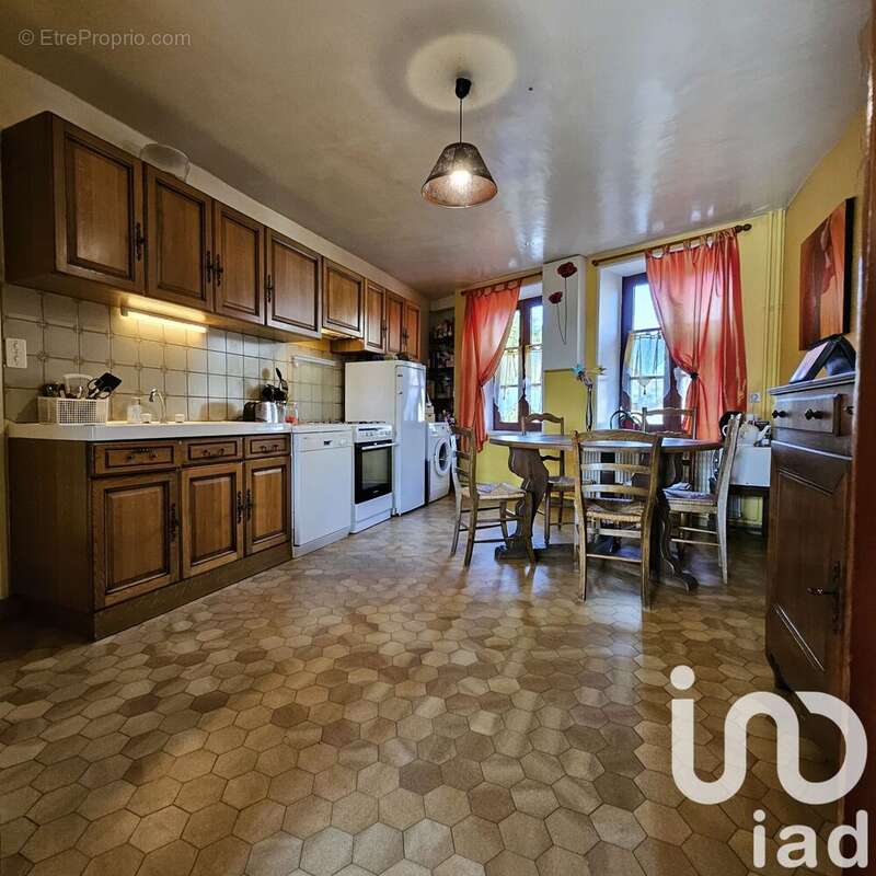 Photo 7 - Maison à NOYERS-PONT-MAUGIS