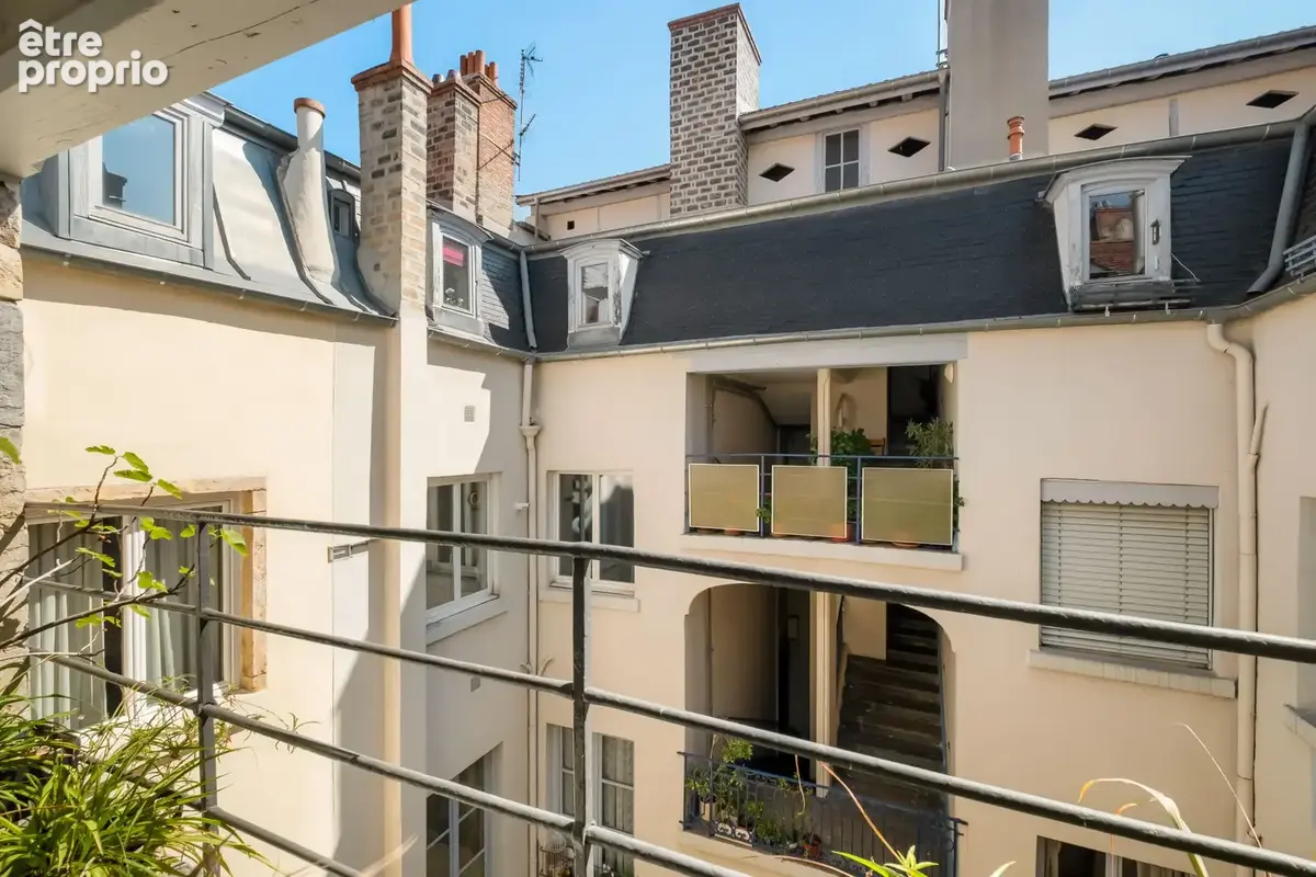 Studio, 44 m2 habitable, en plein coeur de Lyon 1 - photo 12