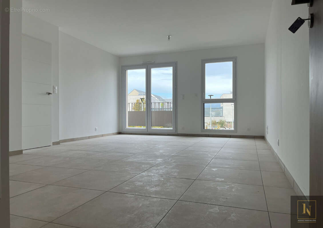 Appartement à SAINT-SYLVAIN-D'ANJOU