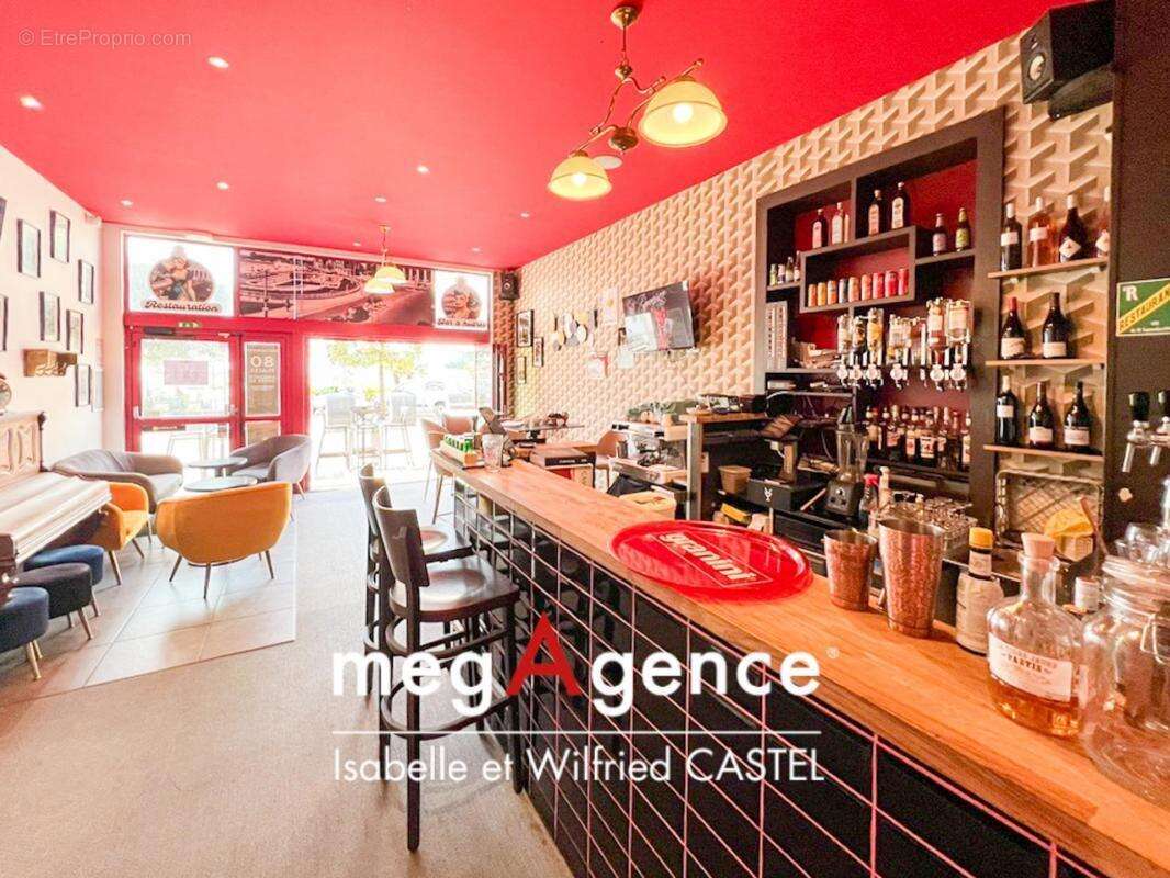 Commerce à LES SABLES-D&#039;OLONNE