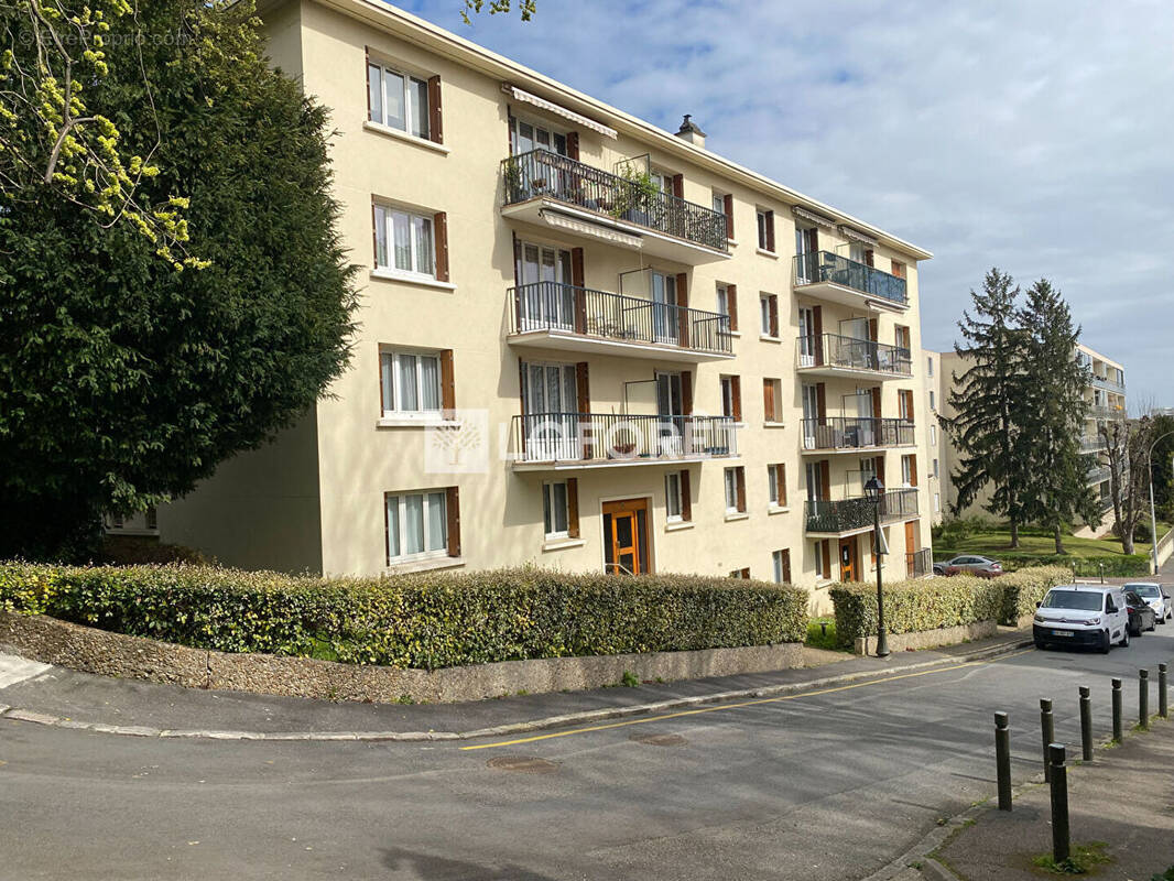 Appartement à LE PECQ