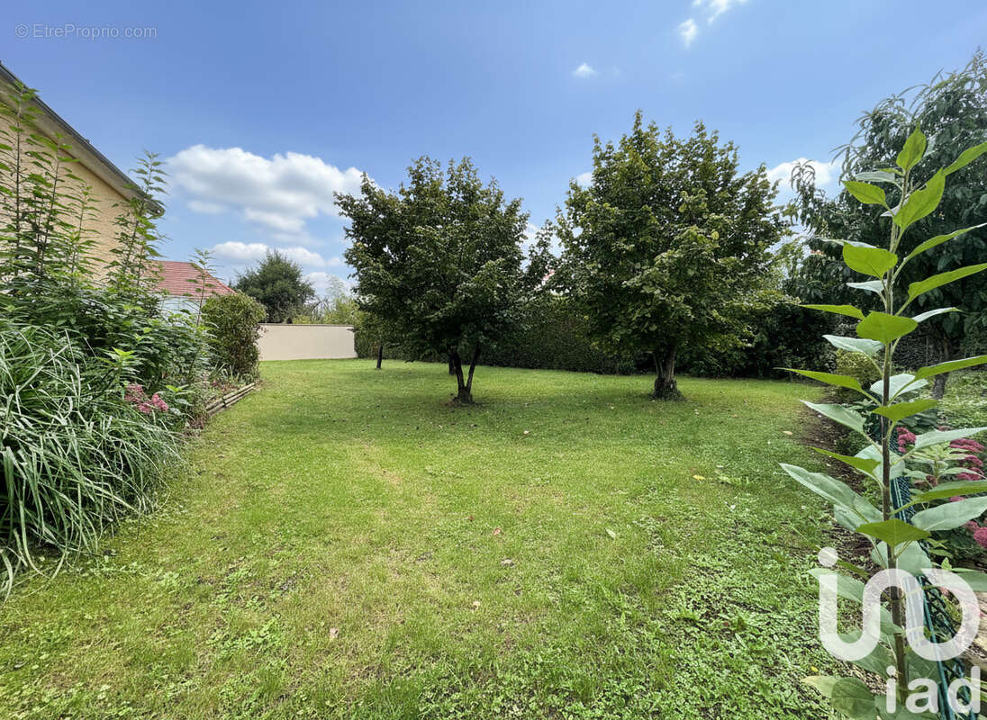 Photo 3 - Maison à VOULX