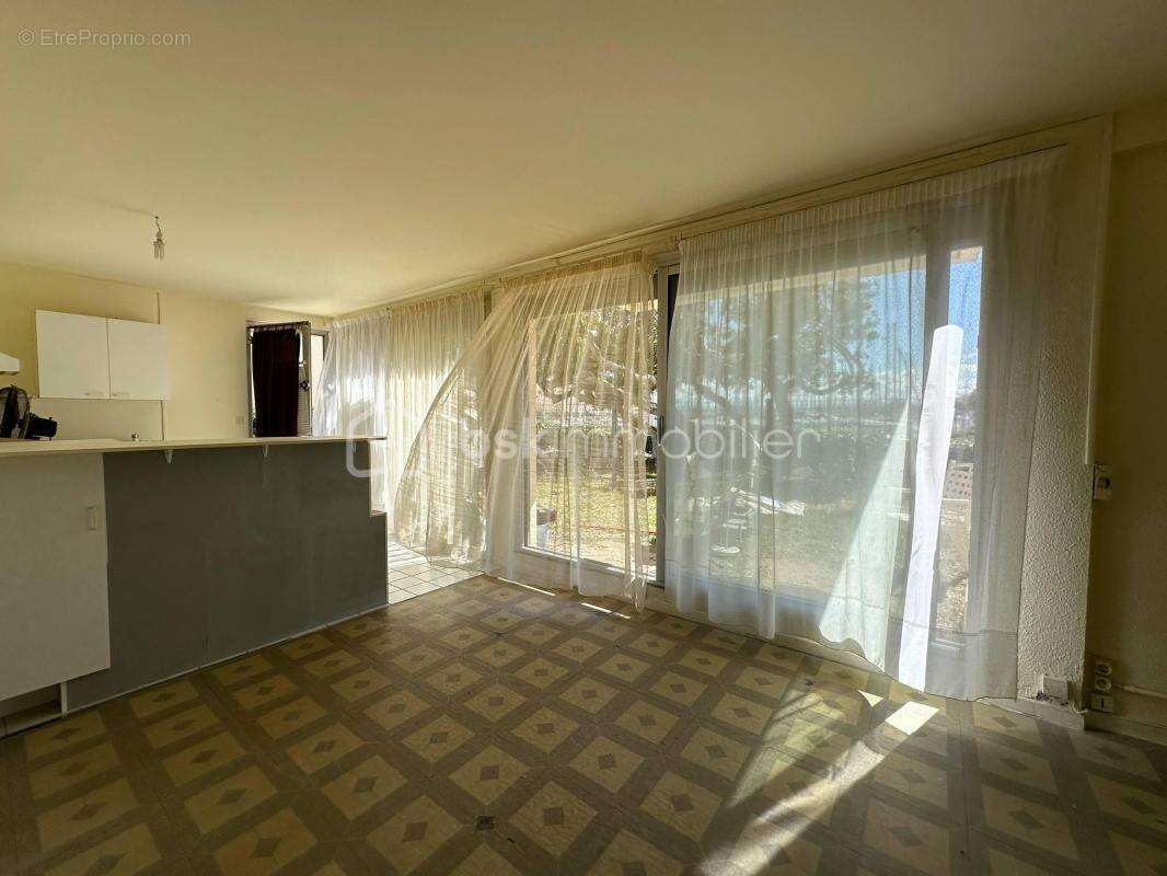 Appartement à LEUCATE