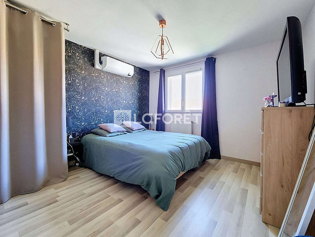 Civrieux, Maison moderne de 3 chambres avec jardin et garage - photo 8