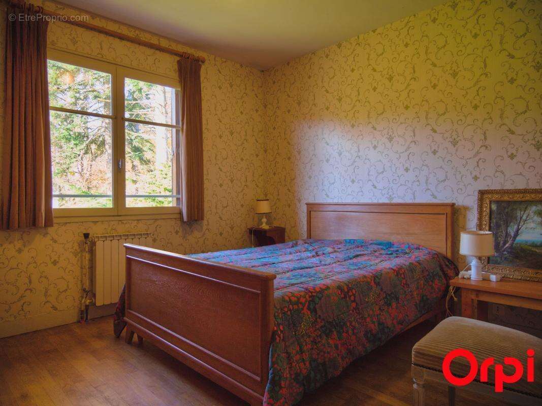 Maison à ISLE-ET-BARDAIS