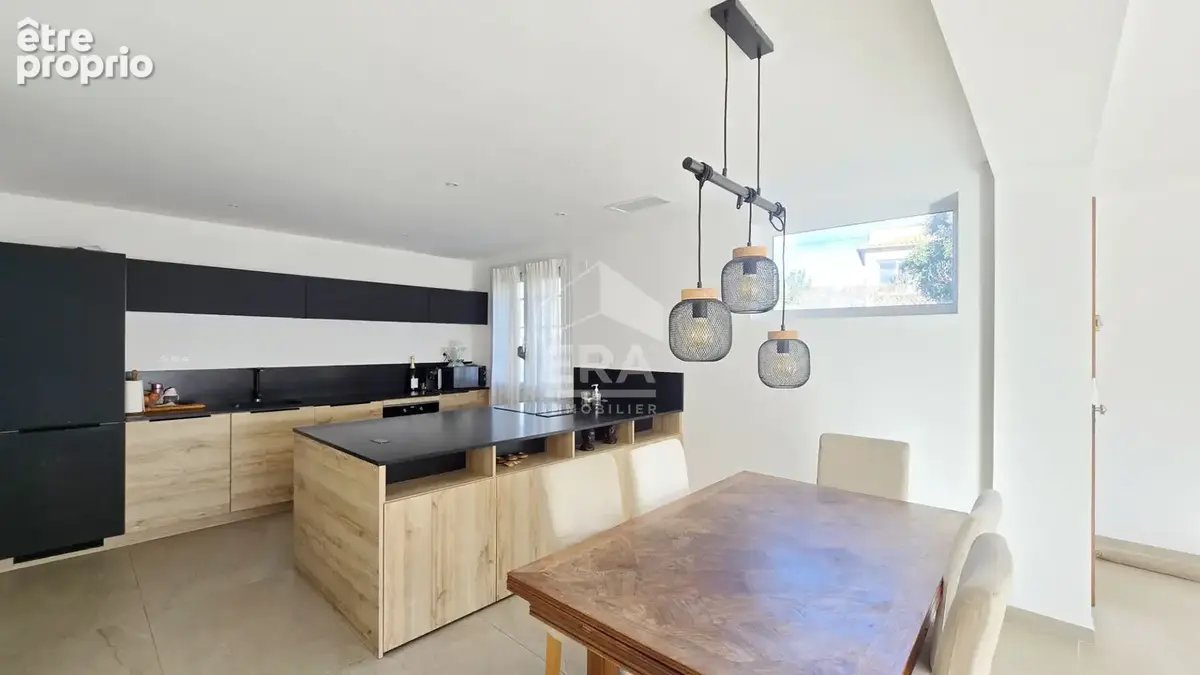 Une maison familiale pleine de charme, entre confort, modernité et potentiel ! - photo 5