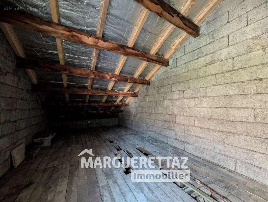 Maison à SAINT-JEOIRE