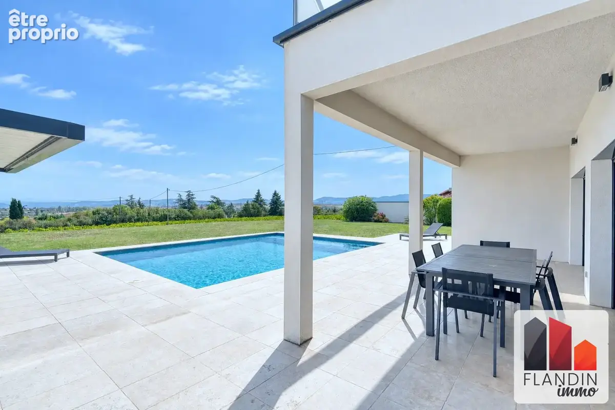 Maison 5 pièces 160 m² à vendre à Taluyers (69440) - photo 5