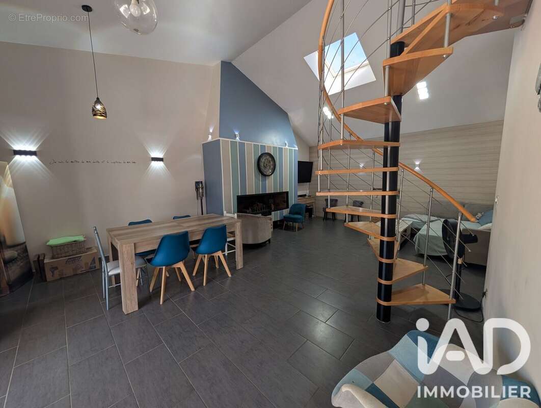 Maison 160 m² à Albefeuille-Lagarde  - photo 3