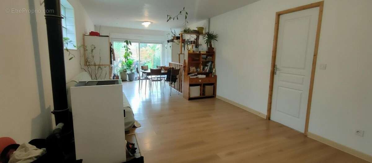 Photo 2 - Maison à MONTALIEU-VERCIEU