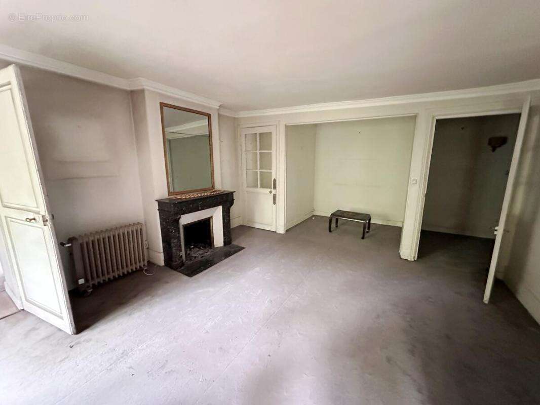Appartement à VERSAILLES