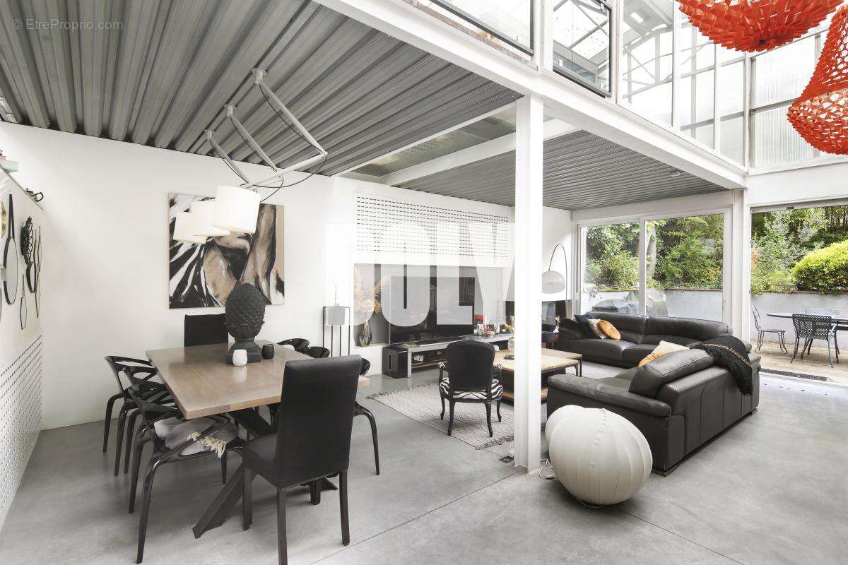 Maison à ASNIERES-SUR-SEINE