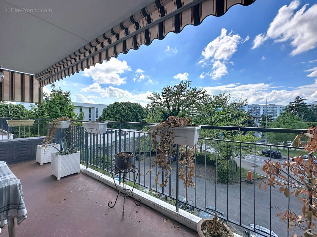 Appartement à SAINTE-FOY-LES-LYON