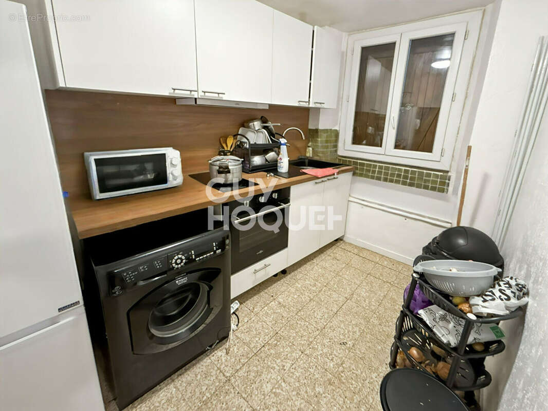 Appartement à FONTENAY-TRESIGNY
