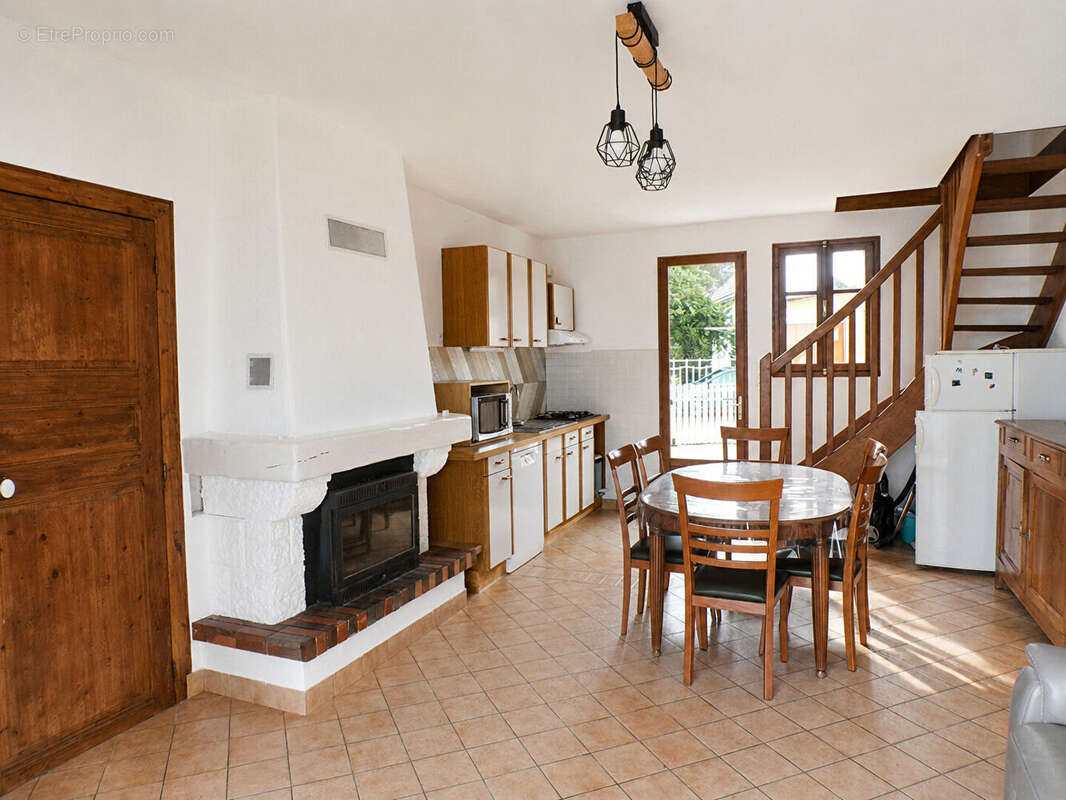 Maison à SAINT-MICHEL-CHEF-CHEF