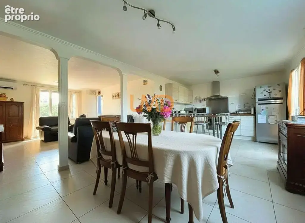 Le Muy – Maison familiale, 4 chambres, bureau, calme, jardin int - photo 5