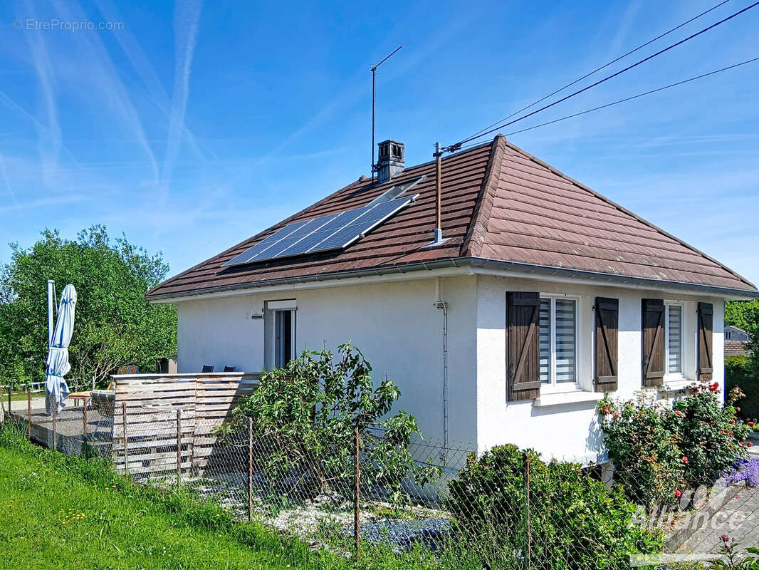 Maison à L'ISLE-SUR-LE-DOUBS