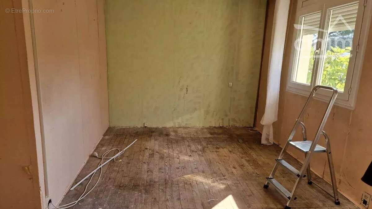 Maison à SAINT-PAUL-TROIS-CHATEAUX