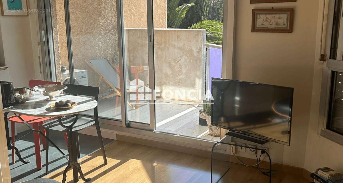 Appartement à MARSEILLE-8E