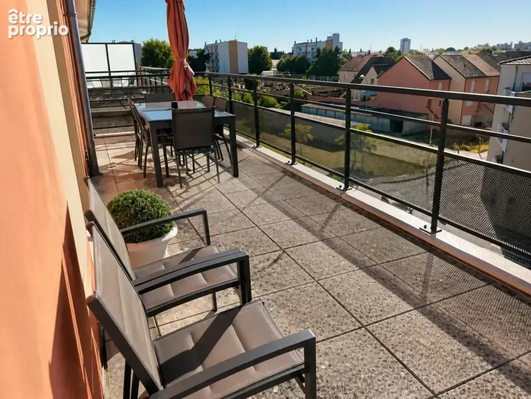 Appartement de 3 pièces de 60 m² à Chalon-sur-Saône - photo 3