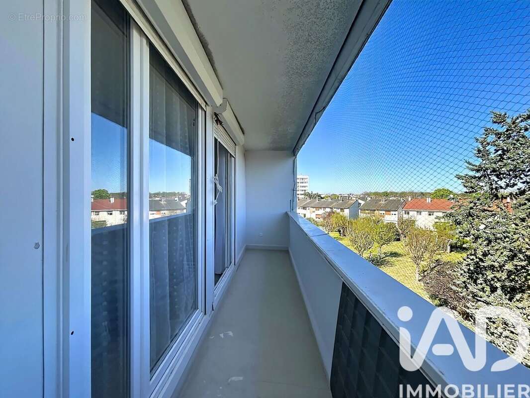 Photo 6 - Appartement à PONTAULT-COMBAULT