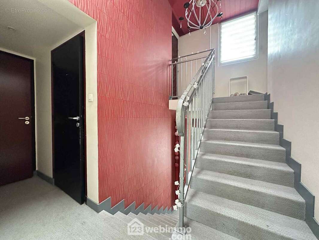 Découvrons l&#039;étage - Commerce à LAON