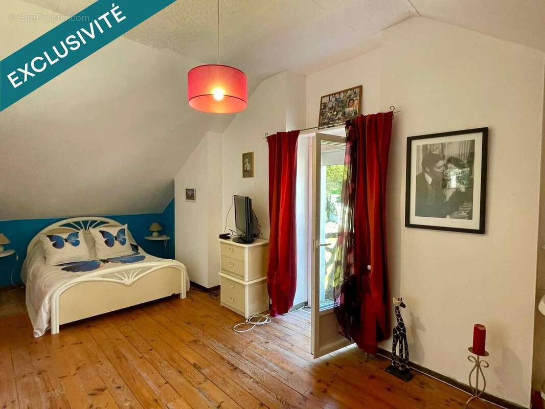 Maison 200 m² à Croze  - photo 7
