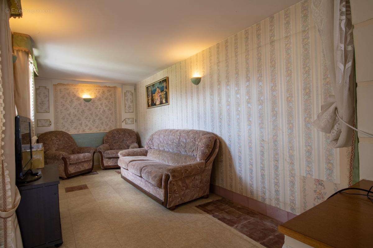 Maison à SELLES-SUR-CHER