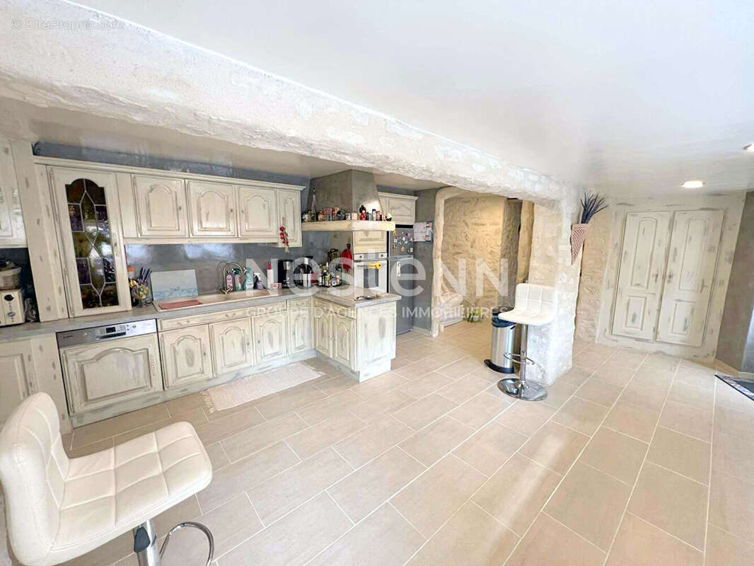 Maison à CHARS