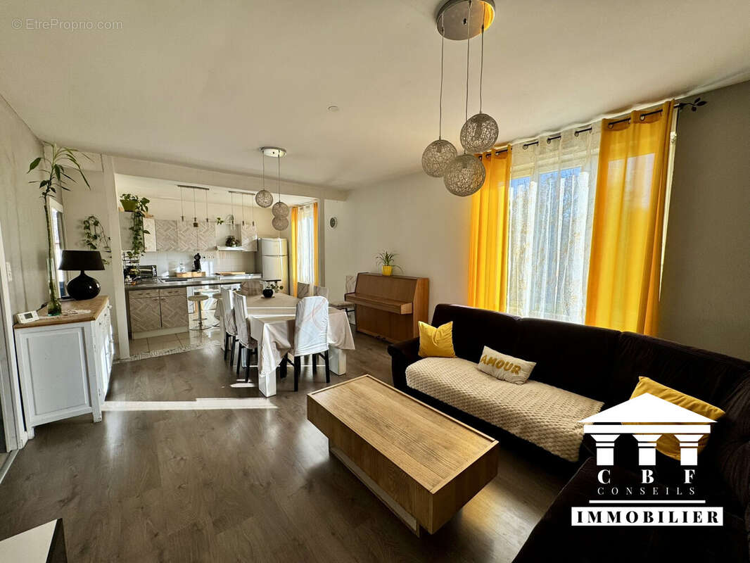 Maison à LE CREUSOT