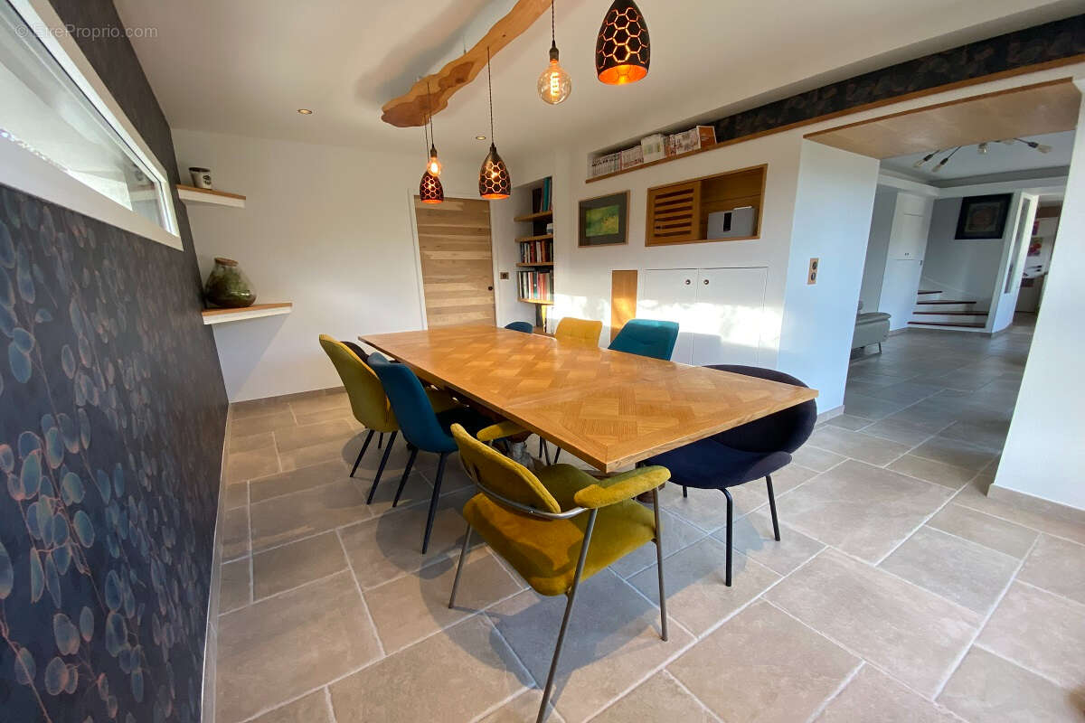 Maison à MONTERBLANC