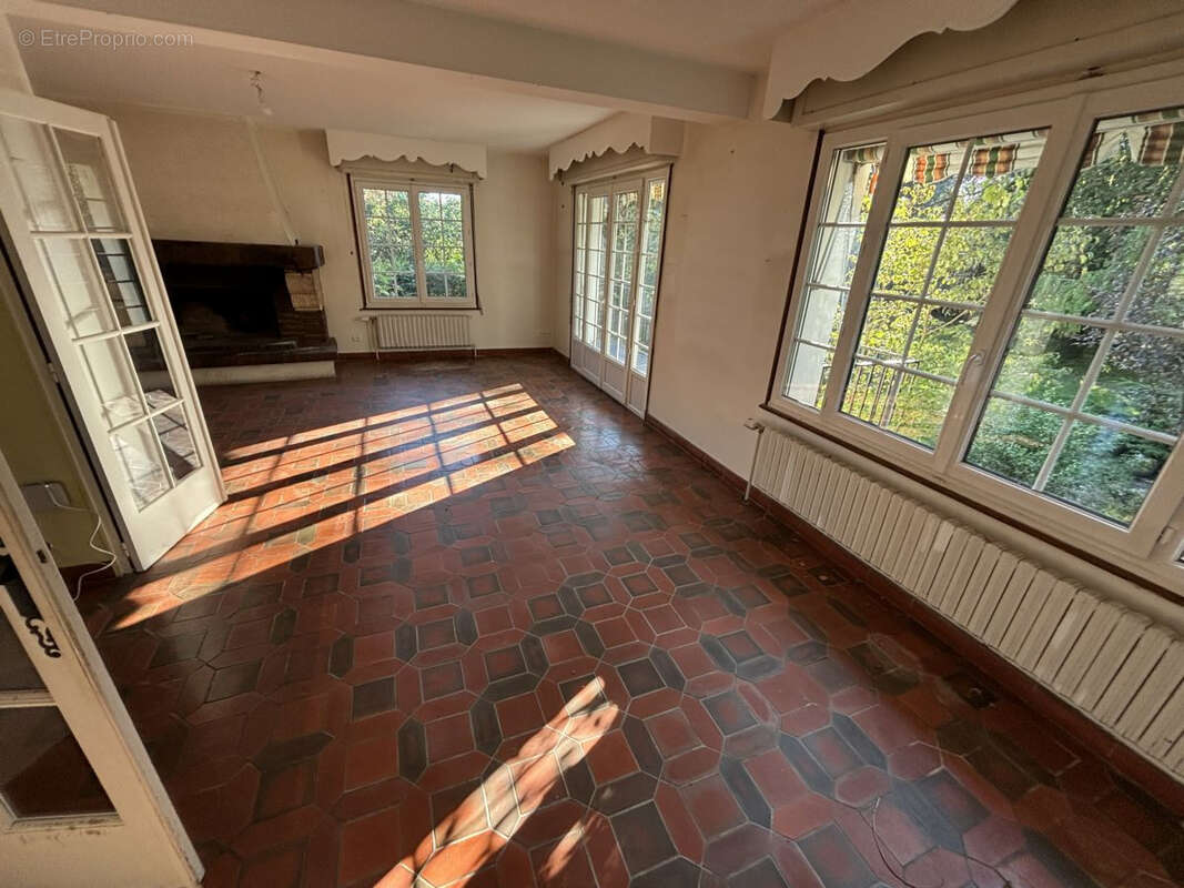 Maison à BELLERIVE-SUR-ALLIER