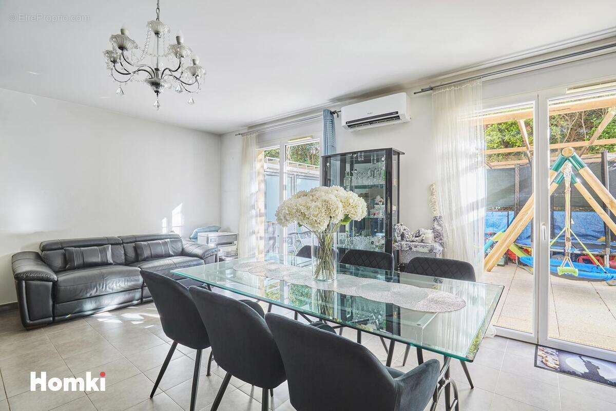 Appartement à MARSEILLE-10E