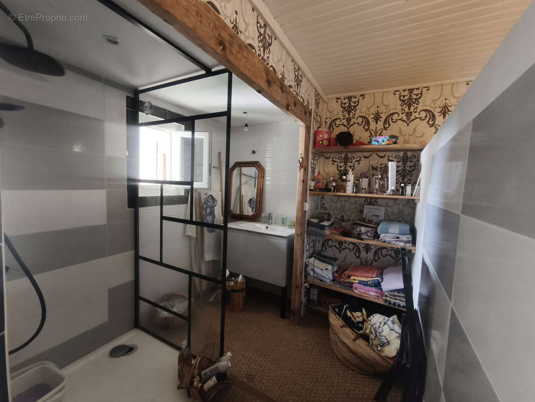 Appartement à LA GRAND-COMBE