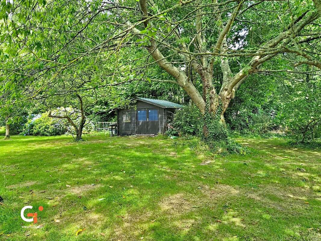 L’Histoire au pas de votre porte : Demeure de caractère de 157 m² dans son parc de 6 334 m² - photo 27