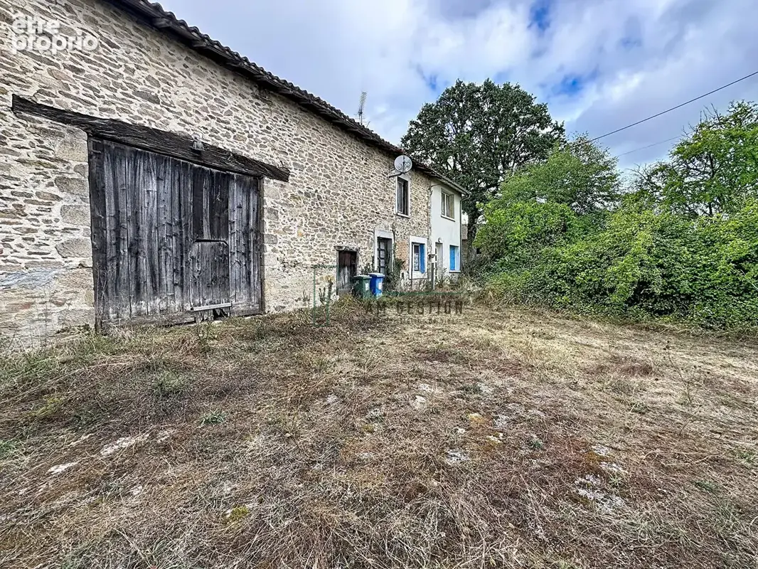 Corps de ferme à rénover à seulement 15 minutes de Limoges - photo 3
